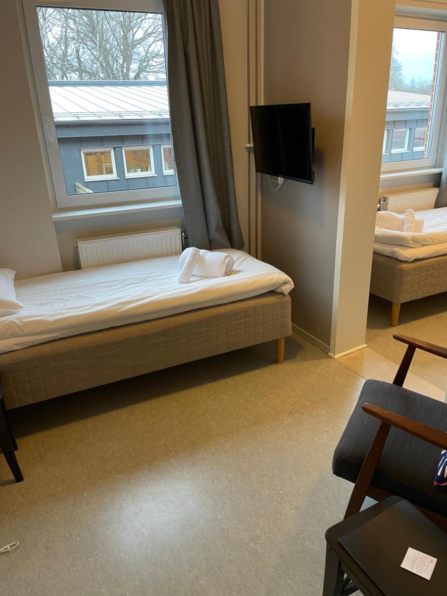 Broholm Bed&Breakfast Lidköping Zimmer foto